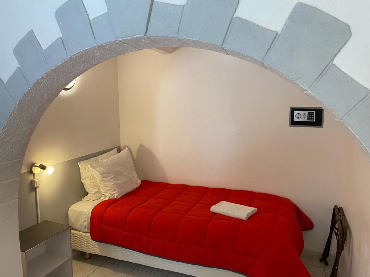 Logis Hotel La Chaumiere Марсейан Экстерьер фото