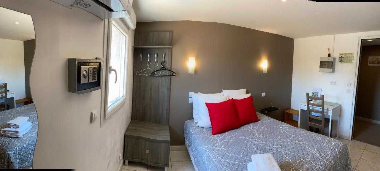 Logis Hotel La Chaumiere Марсейан Экстерьер фото